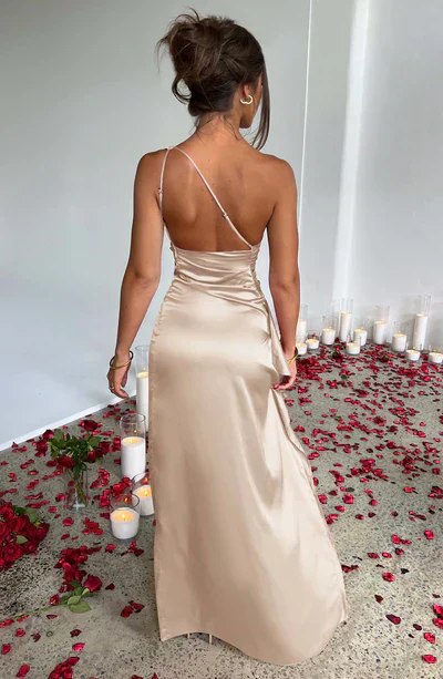 Alisha Robe de Soirée Femme – Robe Asymétrique en Satin de Luxe avec Fente Haute & Coupe Élégante - Image 7