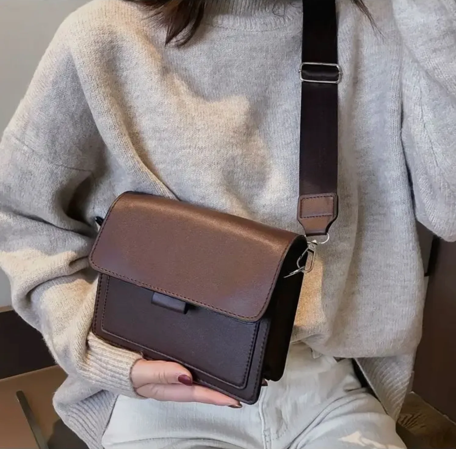 Coco Sac à Main Femme – Sac Bandoulière Élégant en Similicuir avec Design Compact & Chic - Image 3