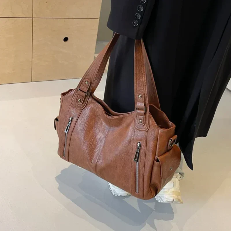 Dakota Sac Bandoulière Femme – Sac en Cuir Élégant avec Bandoulière Réglable & Design Spacieu - Image 13