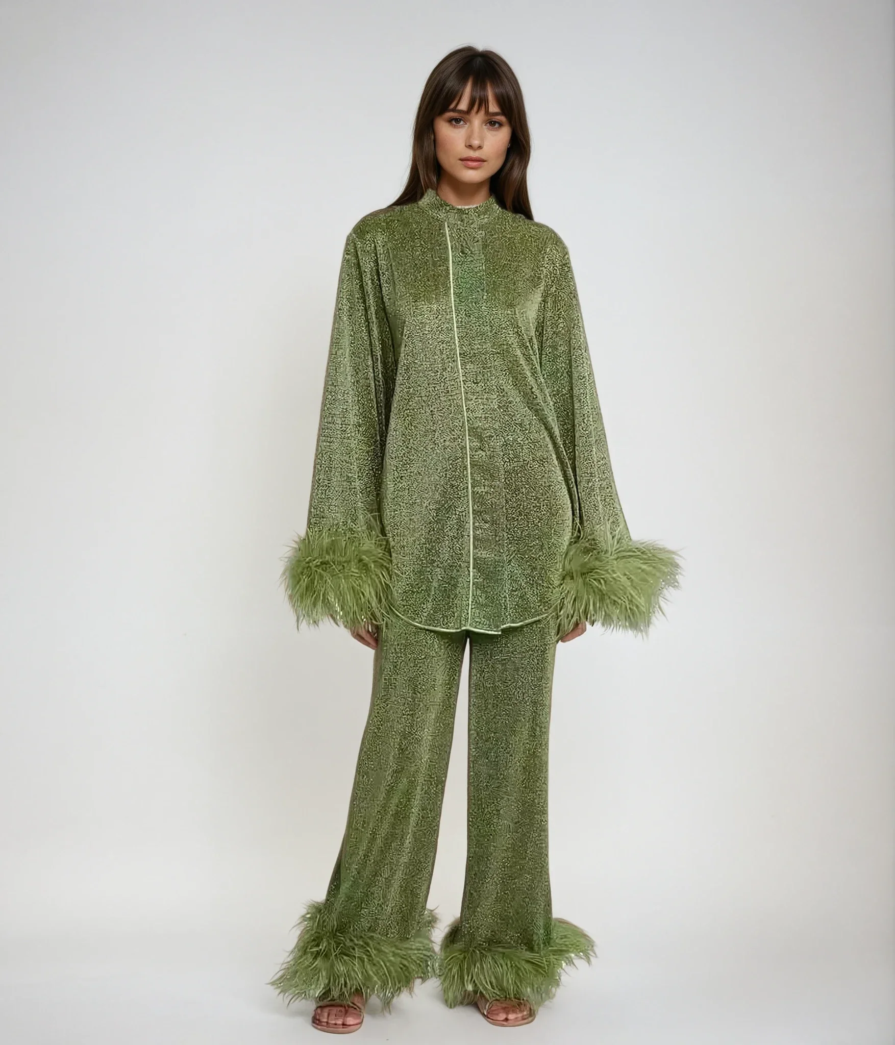 Ensemble Femme Laila – Ensemble Deux Pièces Élégant avec Col à Plumes & Coupe Ample - Image 3