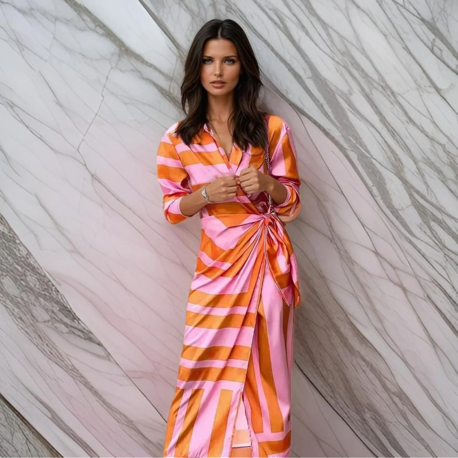 Robe portefeuille femme Miral – Coupe élégante, silhouette flatteuse & design estival - Image 9