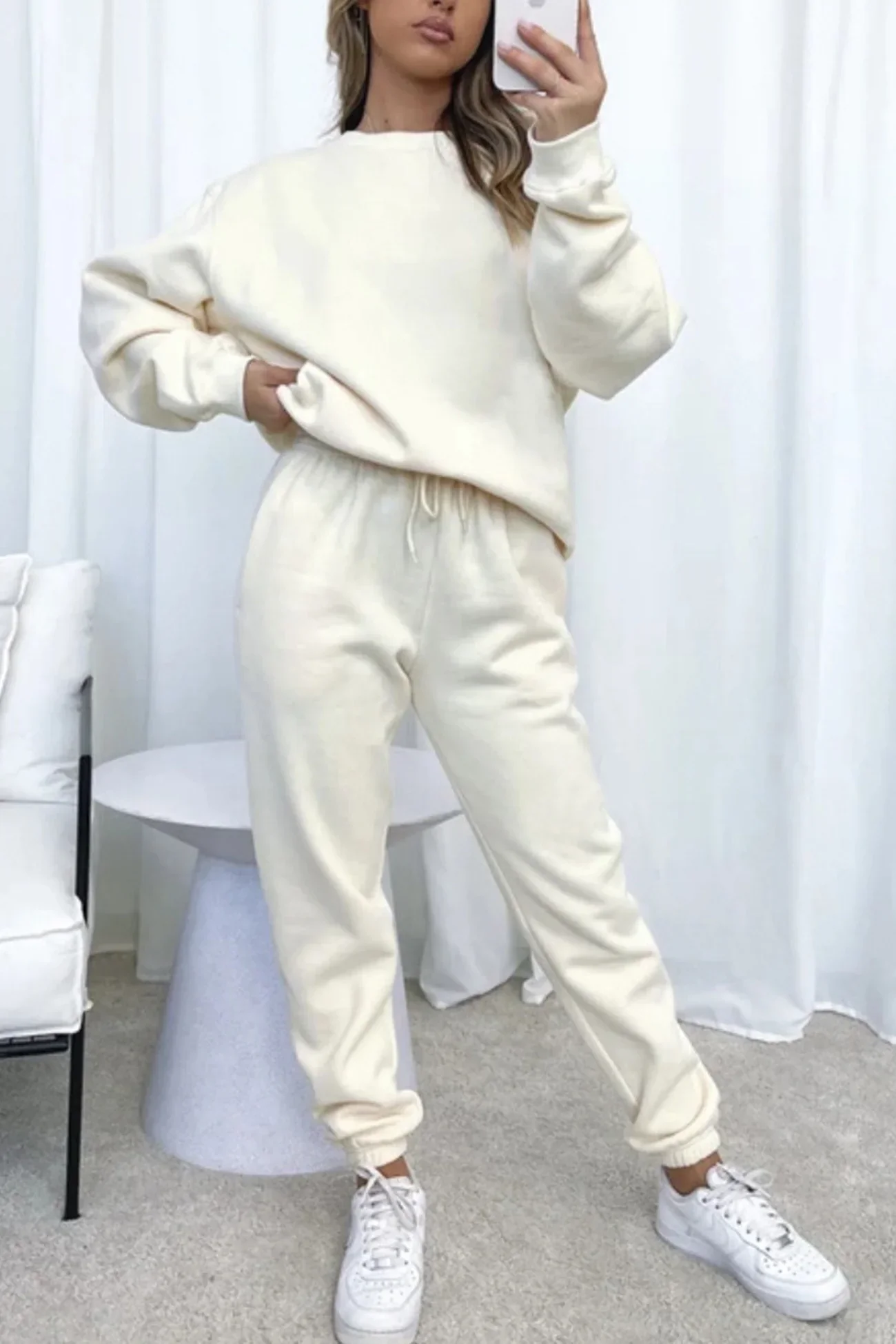 Ruby Ensemble Femme – Décontracté 2 Pièces avec Sweat-Shirt Ample & Jogging à Cordon - Image 4